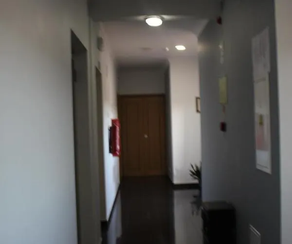 Solar Da Charneca Hotel