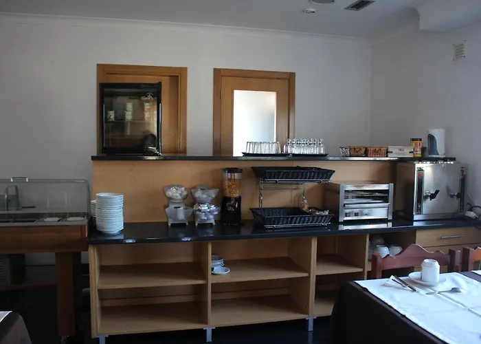 Solar Da Charneca Hotel 2*